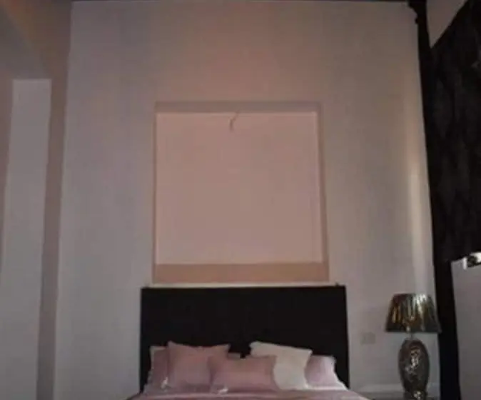 اتاق لوکس, Hostal Sole
