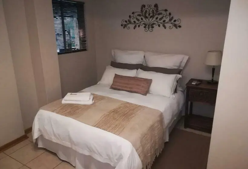 اتاق استاندارد, Orchard Guesthouse