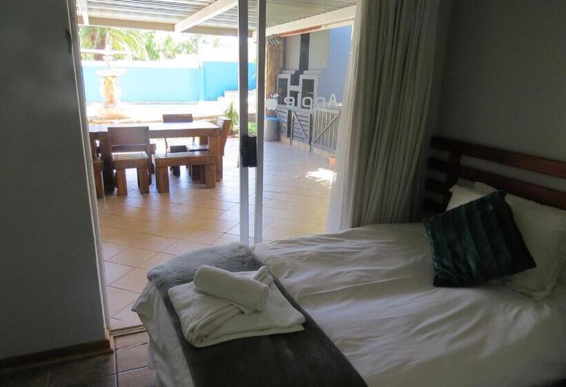 اتاق لوکس خانوادگی, Orchard Guesthouse