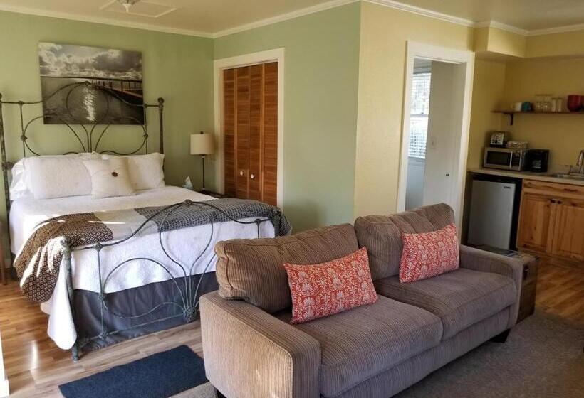 デラックススタジオ, China Creek Cottages