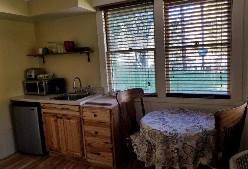 Студия Deluxe, China Creek Cottages