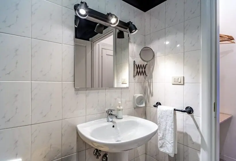 اتاق لوکس, Smoorooms Ostiense