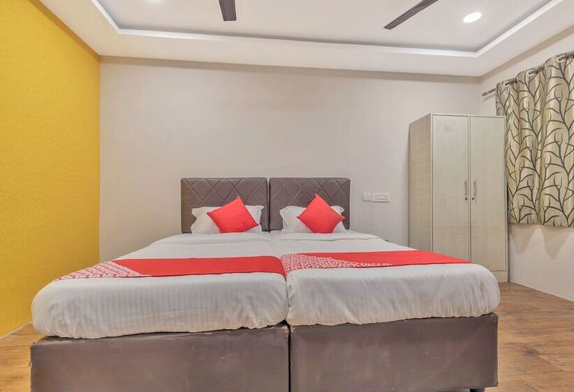 デラックスルーム, Ruby Grand Opp Apollo Hospital Kondapur