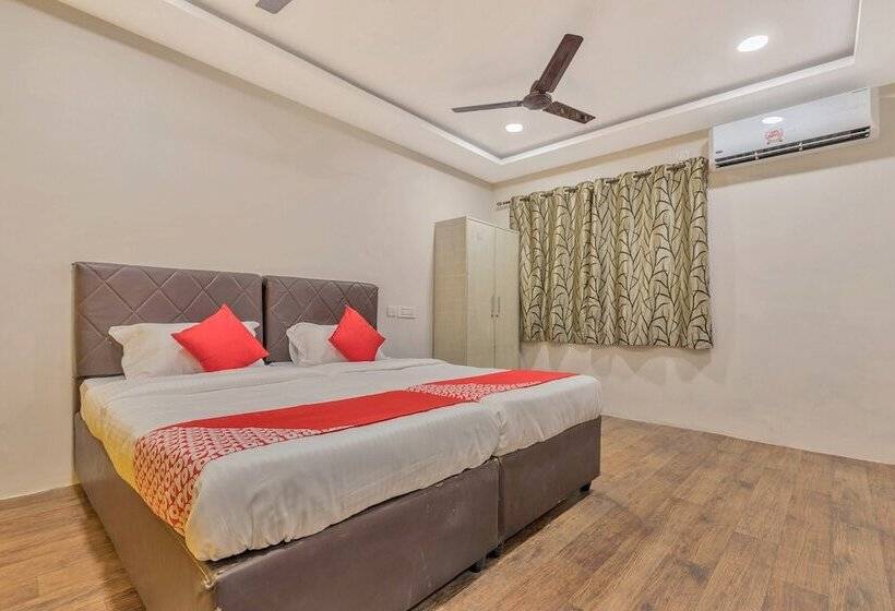 デラックスルーム, Ruby Grand Opp Apollo Hospital Kondapur