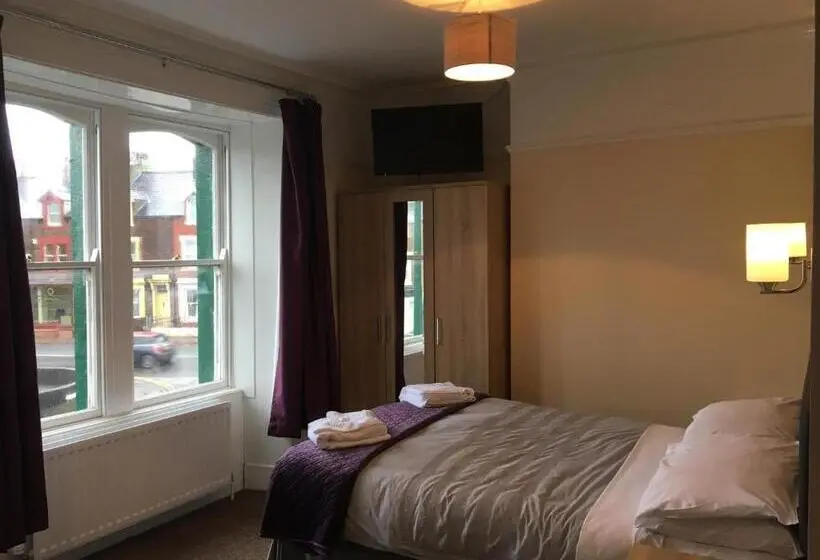 ファミリールーム, The Waverley Hotel Maryport