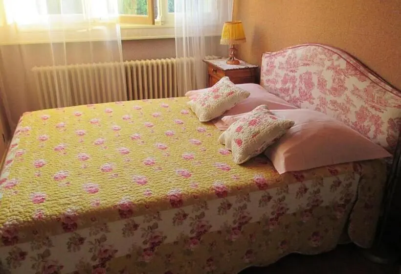 ガーデンビュースタンダードルーム, Le Cottage Bnb Chambres Dhotes Paris Saclay