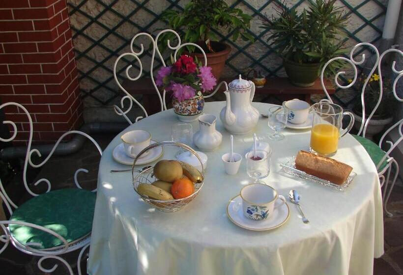 ガーデンビュースタンダードルーム, Le Cottage Bnb Chambres Dhotes Paris Saclay