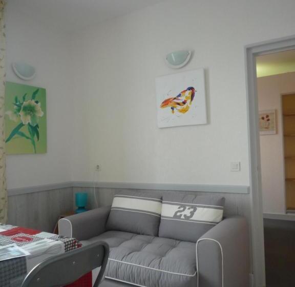 إستوديو قياسى, Au Relais Du Parc De Millevaches