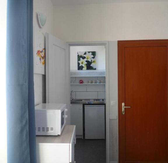 إستديو عائلى, Au Relais Du Parc De Millevaches