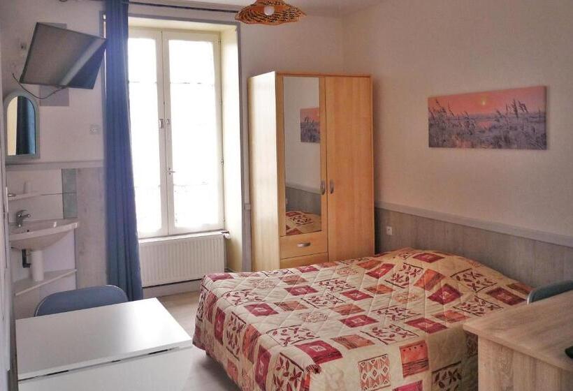 إستديو عائلى, Au Relais Du Parc De Millevaches