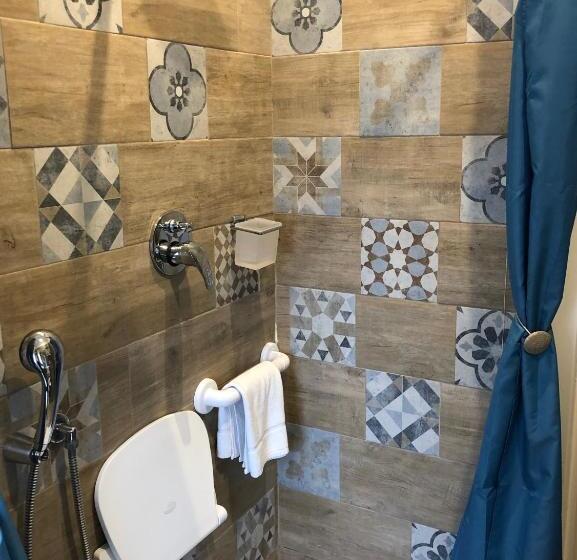 اتاق استاندارد برای معلولان, A Casa Di V Ale