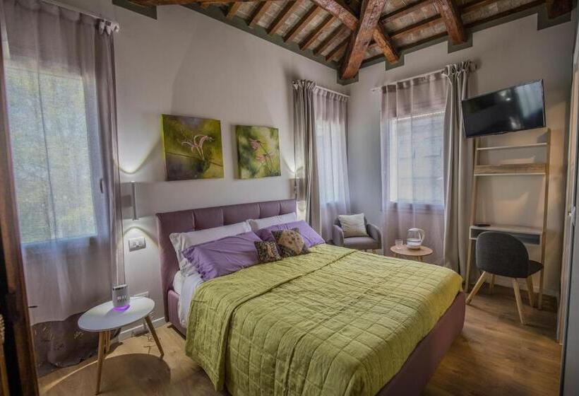 اتاق استاندارد چهار تخته, A Casa Di V Ale