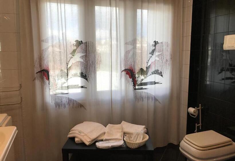 غرفة قياسية سرير كينج, Villitaly Suite & Coffee Salerno