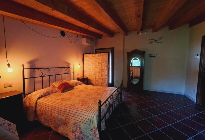 标准工作室带阳台, Agriturismo San Bartolomeo