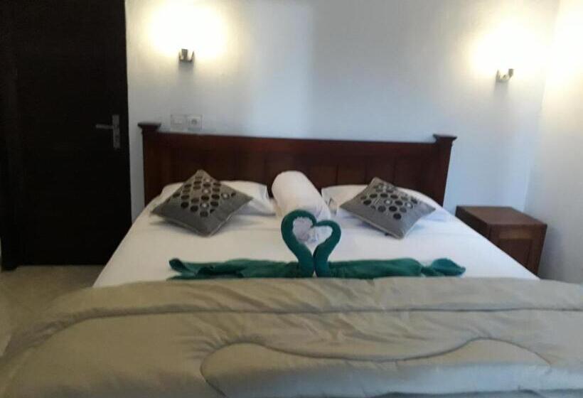 Номер Стандарт с Террасой, Sugi Gede Homestay