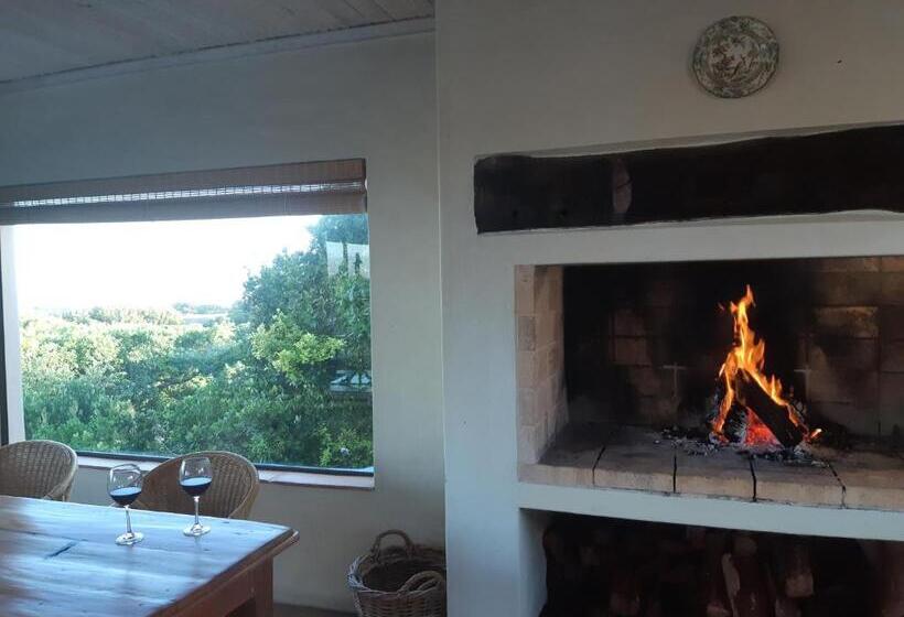 جناح سوبيريور مطل علي البحر, Tidal Retreat