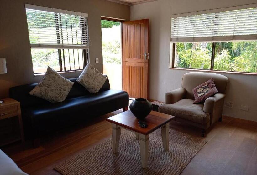 جناح, Tidal Retreat