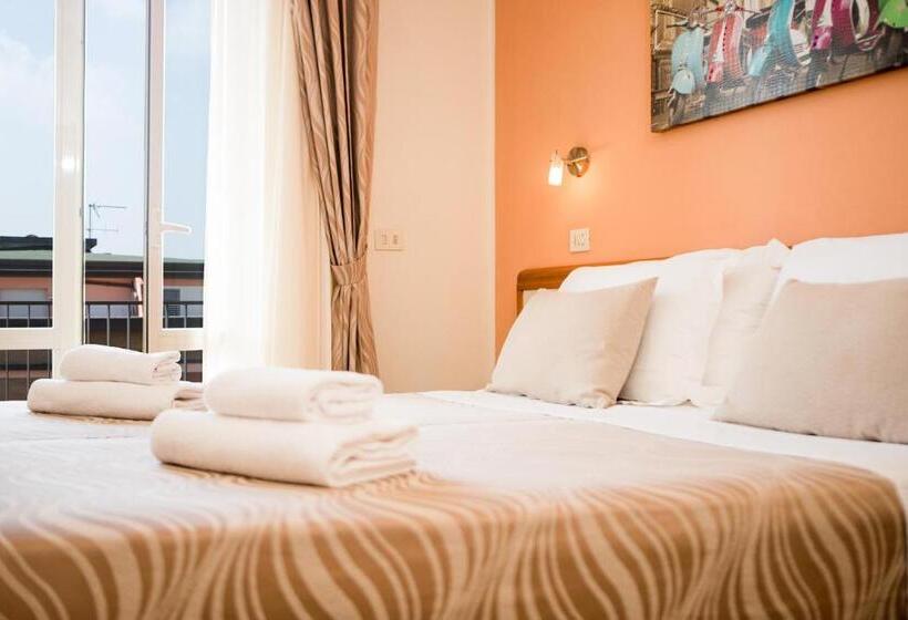 غرفة ديلوكس, Unique