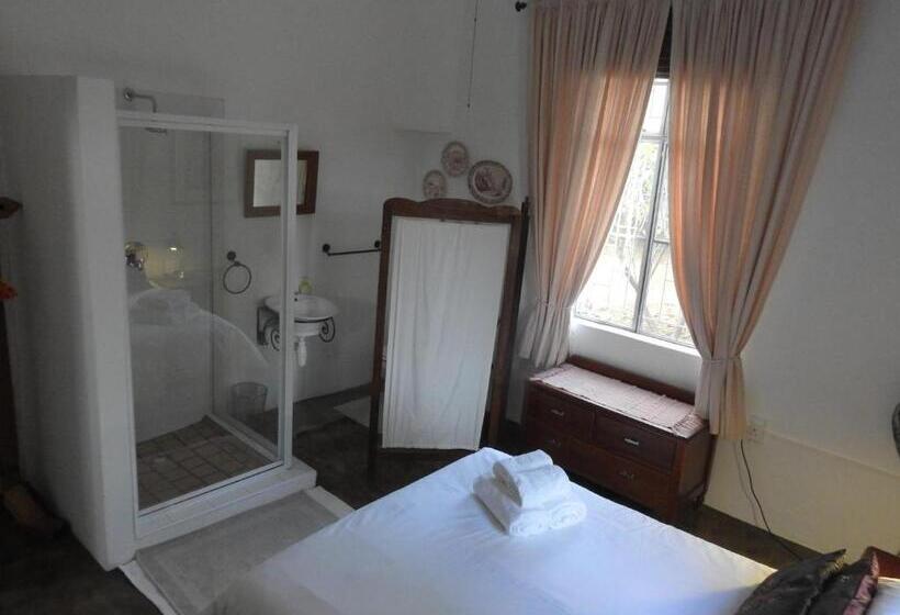 اتاق استاندارد با چشمانداز باغ, Hh 820 Accomodation