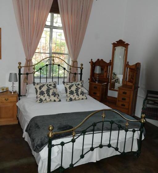 اتاق لوکس, Hh 820 Accomodation