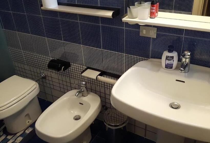 اتاق راحتی سه تخته, I 13 Cavalieri Guest House