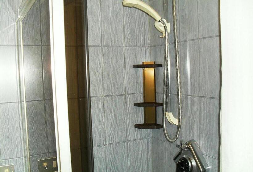 اتاق لوکس یک تخته, I 13 Cavalieri Guest House