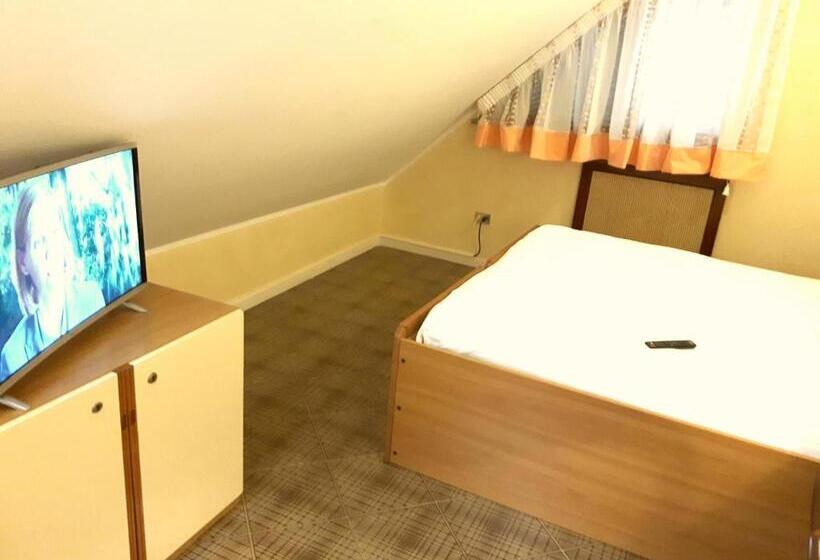 اتاق استاندارد, I 13 Cavalieri Guest House