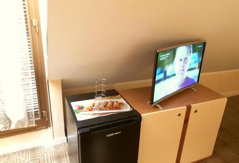 اتاق استاندارد, I 13 Cavalieri Guest House