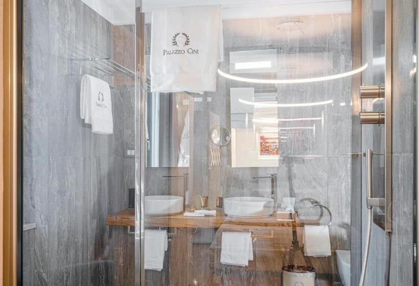 اتاق استاندارد با بالکن, Palazzo Cini Luxury Rooms In Pisa