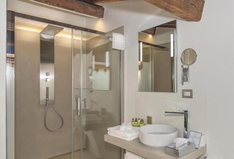 سوییت جونیور, Palazzo Cini Luxury Rooms In Pisa