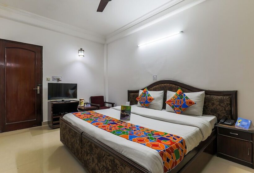 Номер Deluxe, Fabexpress Hemkunt Mansion