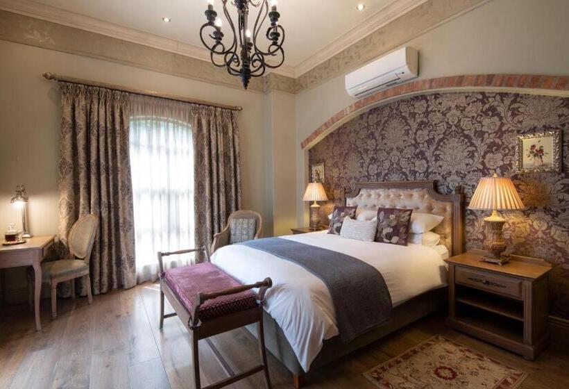 חדר דלוקס, Three Rivers Lodge And Villas