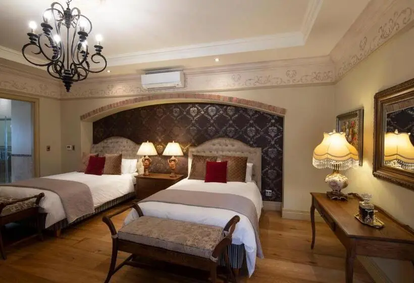 デラックスルーム, Three Rivers Lodge And Villas