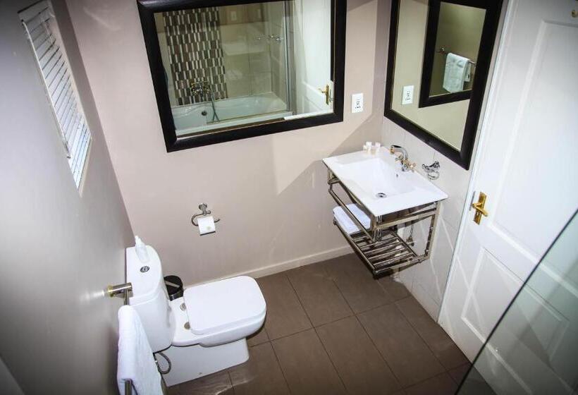 חדר סטנדרט מותאם לאדם עם מוגבלויות, Three Rivers Lodge And Villas