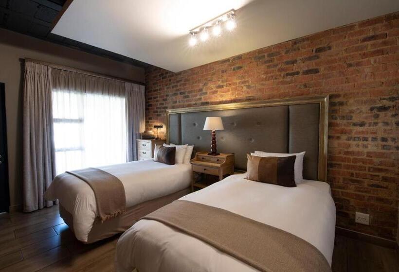 חדר סטנדרט מותאם לאדם עם מוגבלויות, Three Rivers Lodge And Villas