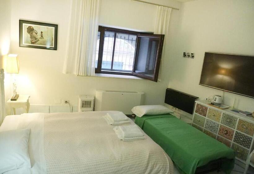 اتاق لوکس, In Vacanza A Gaeta   B&b L Elica