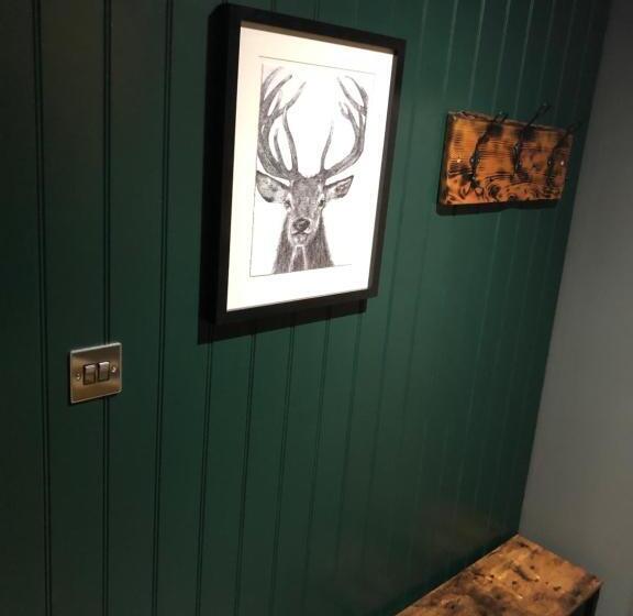 Семейный Номер, Ravenscraig Guest House