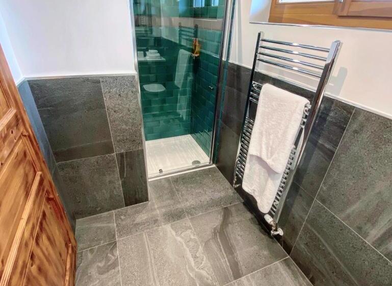 패밀리 룸, Ravenscraig Guest House