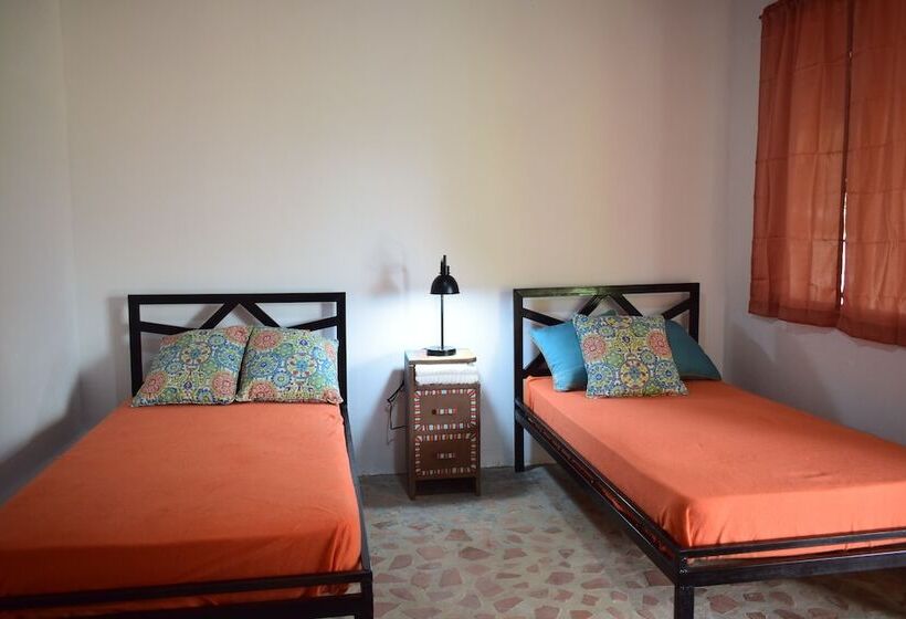 חדר בסיסי, La Qhia Eco Retreat