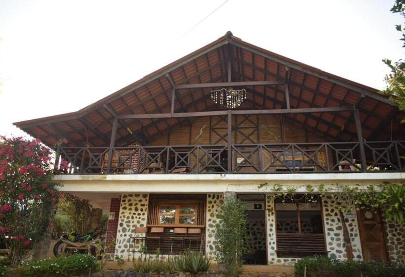 Кровать в Общей Комнате, La Qhia Eco Retreat