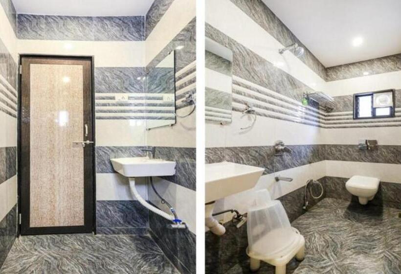 Номер Deluxe, Suraj Inn