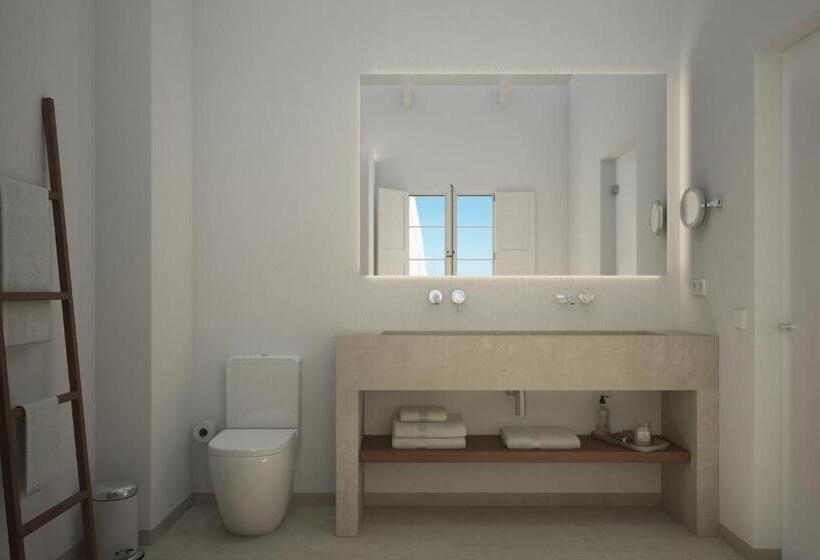 テラス付スイート, Llonga S 11th Youth Hostel