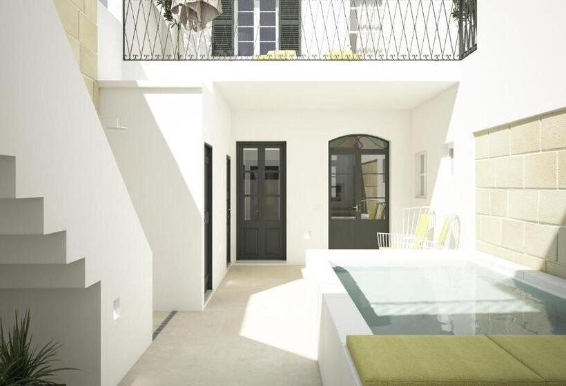 スタンダードルーム, Llonga S 11th Youth Hostel