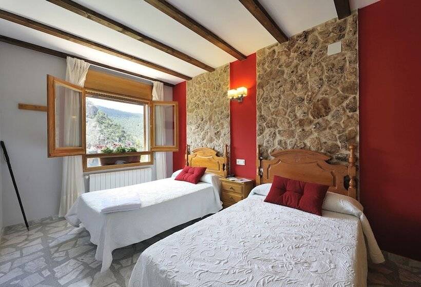 Номер Стандартный с Видом, Miralmundo Alojamientos Rurales Ayna  Hostal Rural