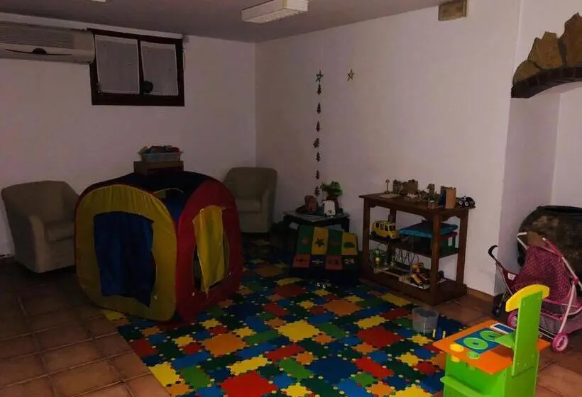 マウンテンビューファミリールーム, Casa Albano