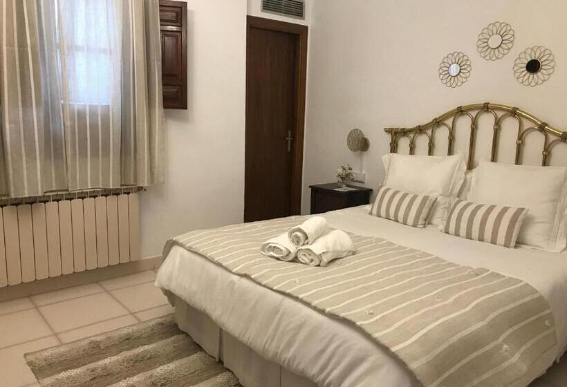 اتاق لوکس, Casa Longa