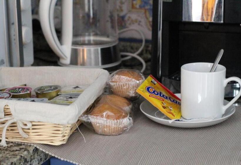 اتاق لوکس, Casa Longa