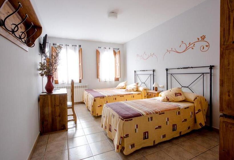 标准三人间, Hostal Antiguo Hospital