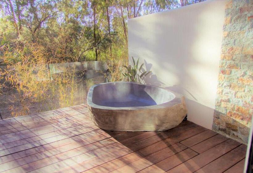 オーシャンビューデラックスルーム, Botaniq Hotel Boutique