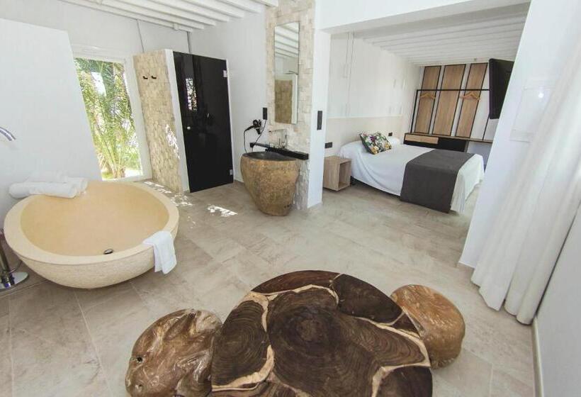 ガーデンビューデラックスルーム, Botaniq Hotel Boutique